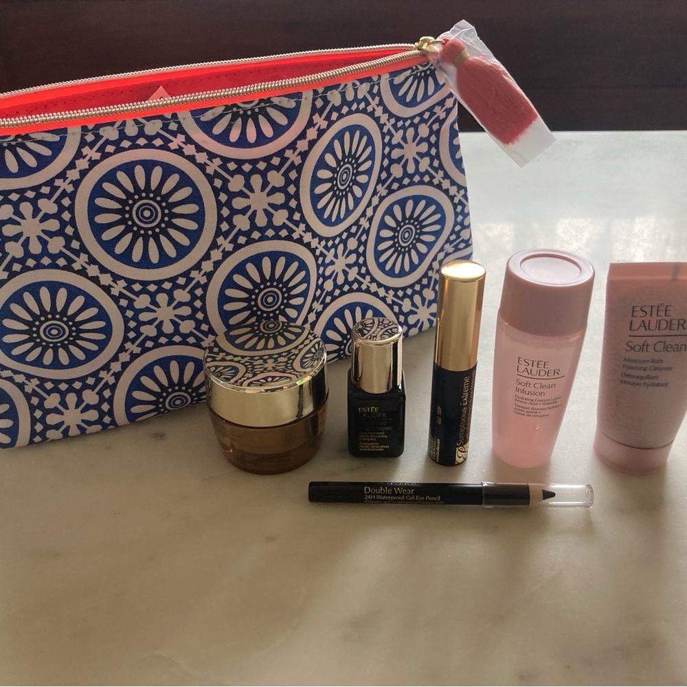 Estee Lauder Skincare and Cosmetic Set with Blue Patterned Bag